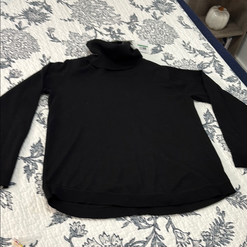 Cable & Gauge Classic Black Turtleneck Sweater
